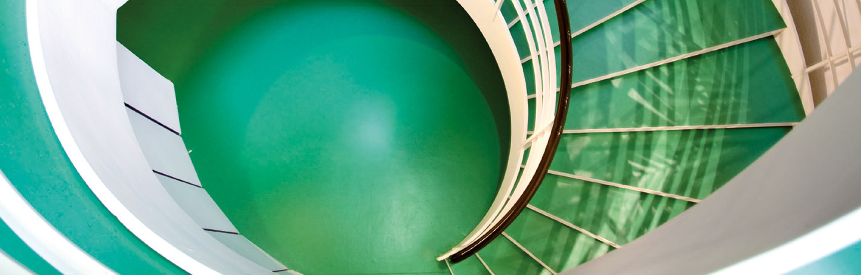 LS Header 9 10 2880x920 1